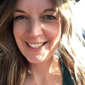 Meet your Posher, Carrie